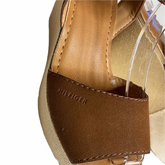 Tommy Hilfiger Wedge Sandals 8.5M New - Picture 4 of 8